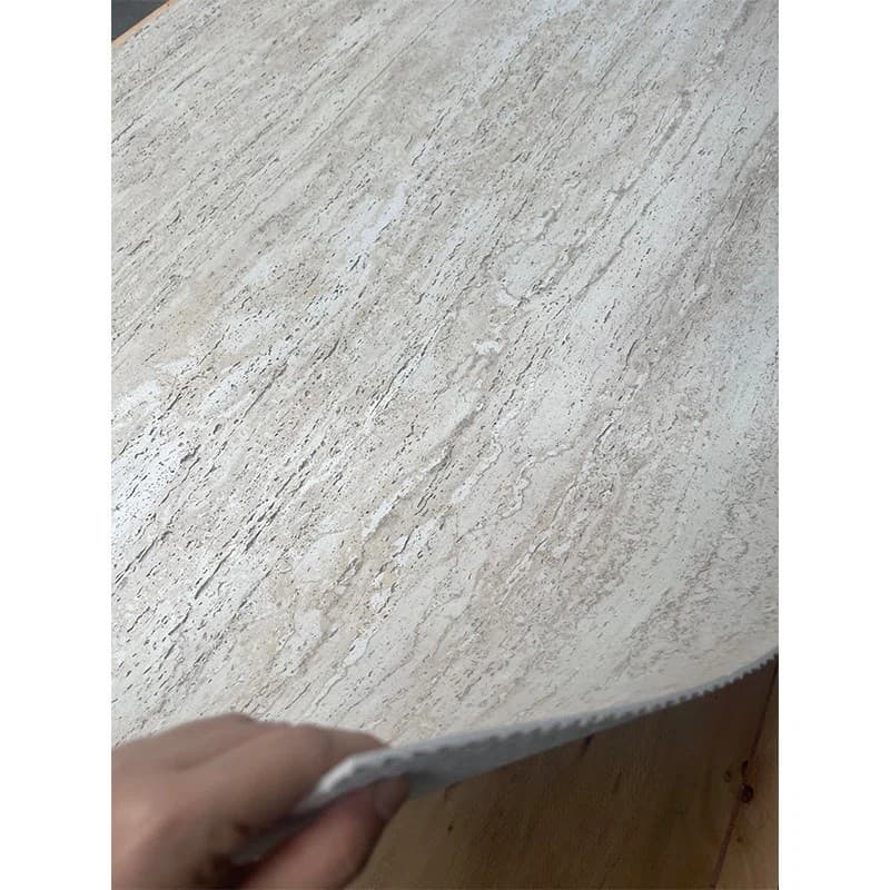 Flexible Stone bent by hand